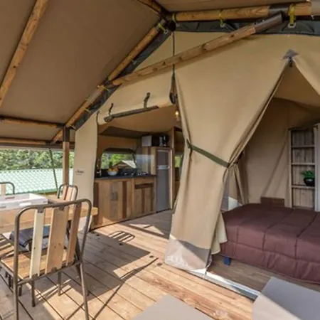 Hotel Le Moulin Des Iscles