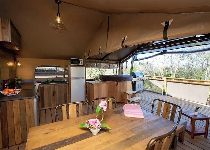 Hotel Le Moulin Des Iscles